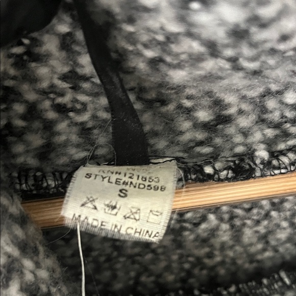 Gray Cowl Neck‎ Women's Sweater - Picture 2 of 3